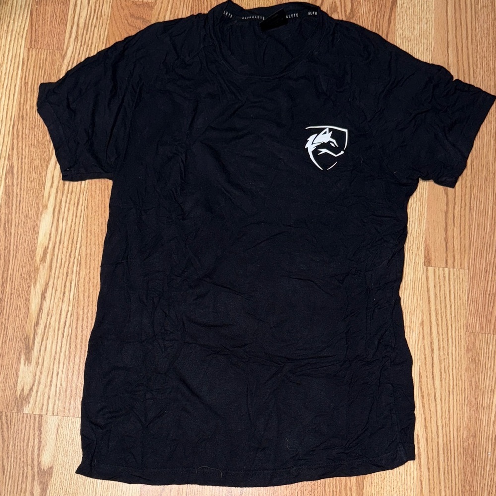 Alphalete tee